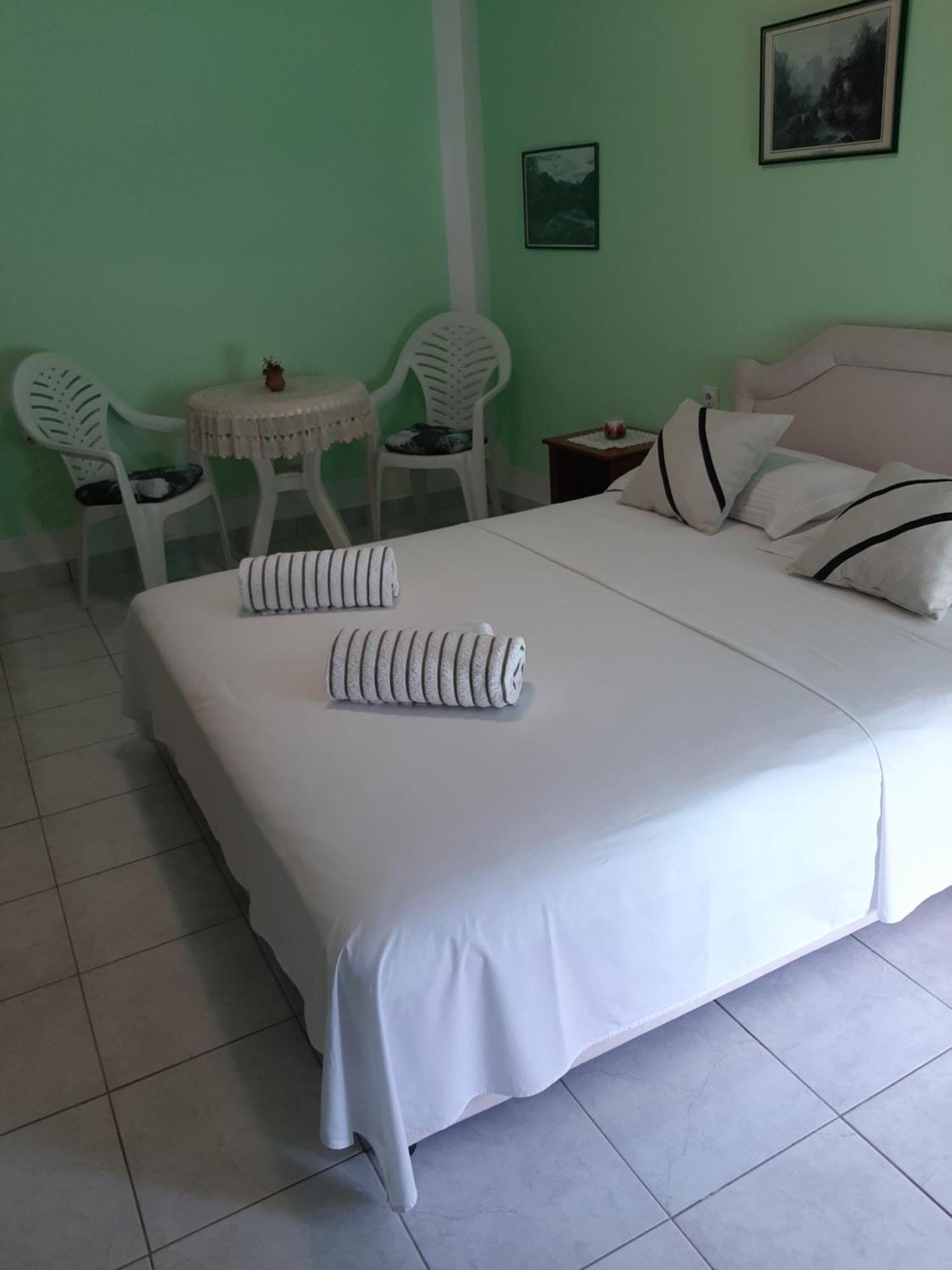 Guest House Aldin อุลซิน ภายนอก รูปภาพ