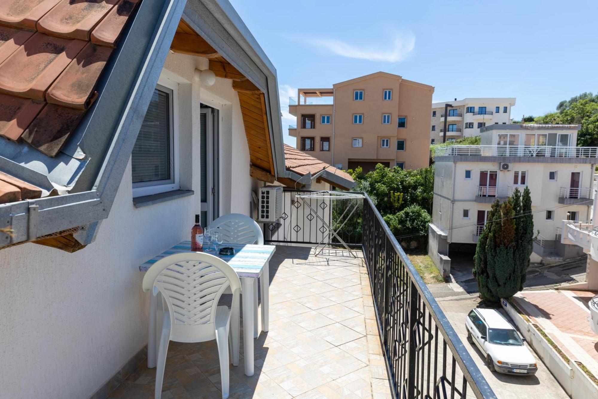Guest House Aldin อุลซิน ภายนอก รูปภาพ